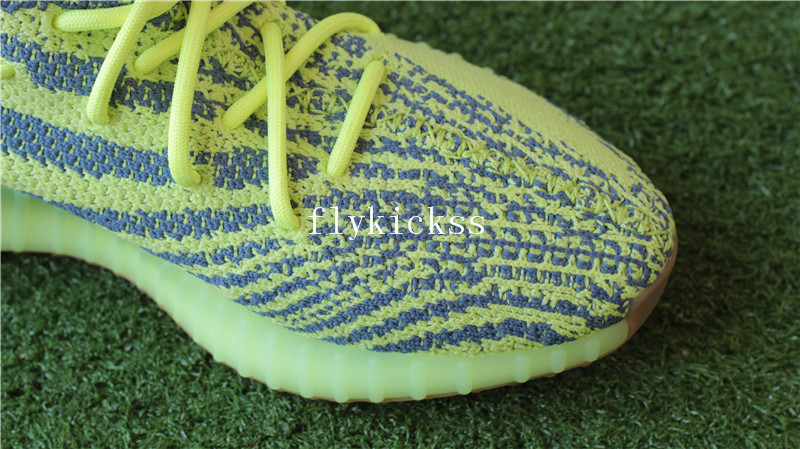 Correct Adidas Yeezy Boost 350 V2 Semi Frozen Yellow Brown Bottom